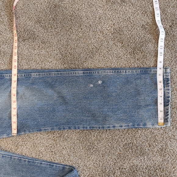 Men's Wrangler distressed regular fit blue jeans size 32X32 - Picture 4 of 12